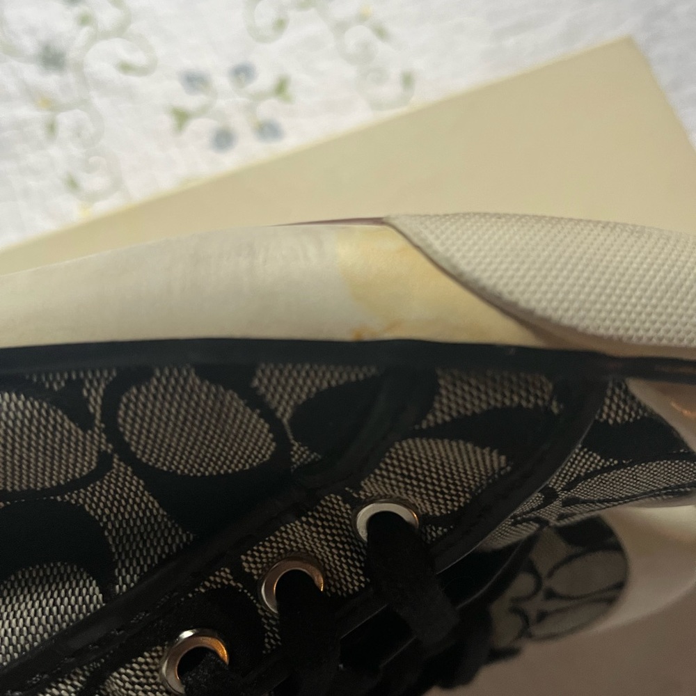 COACH~ “Barrett” Sneakers Women’s 9 - Picture 5 of 6